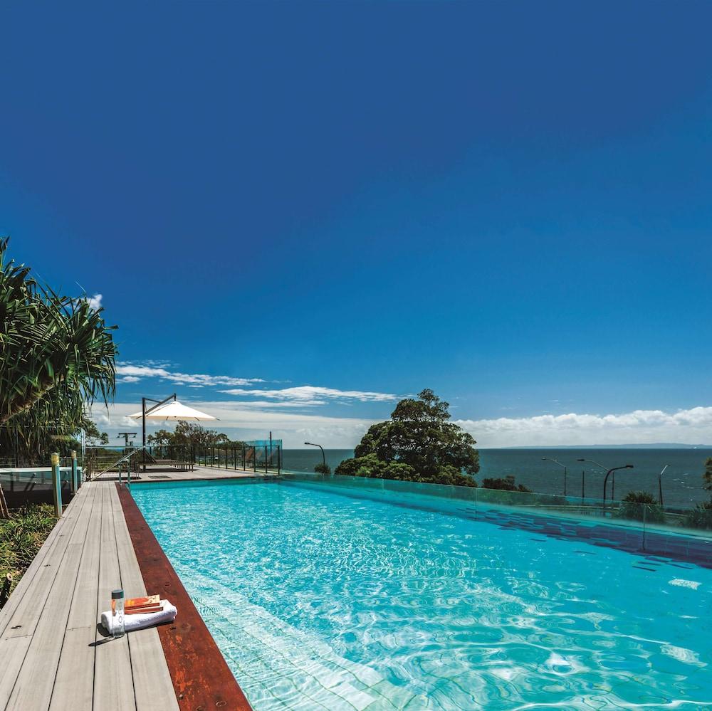 Oaks Redcliffe Mon Komo Suites Exteriör bild