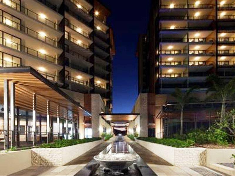 Oaks Redcliffe Mon Komo Suites Exteriör bild