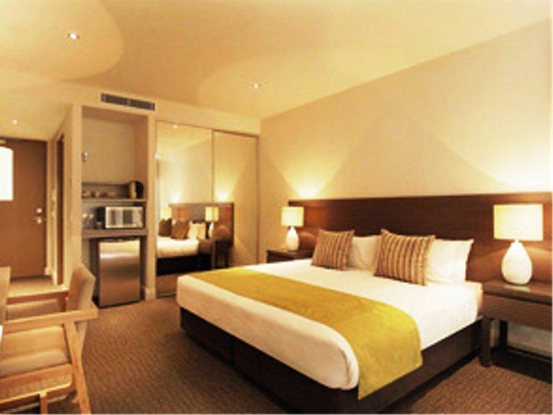 Oaks Redcliffe Mon Komo Suites Exteriör bild